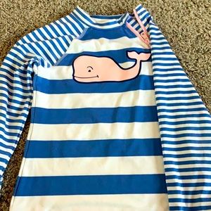 Girls vineyard vines fort argent rash guard 4/5